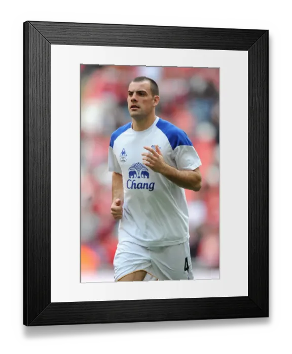 Framed Print : FA Cup Semi-Final Showdown: Darron Gibson of Everton at Wembley Stadium Against Liverpool Framed Print : FA Cup Semi-Final Showdown: Darron Gibson of Everton at Wembley Stadium Against Liverpool