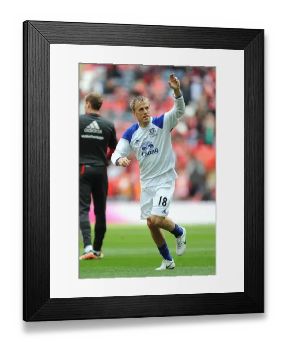 Framed Print : Everton's Phil Neville Waves to Fans Before FA Cup Semi-Final Against Liverpool at Wembley Stadium (14 April 2012) Framed Print : Everton's Phil Neville Waves to Fans Before FA Cup Semi-Final Against Liverpool at Wembley Stadium (14 April 2012)