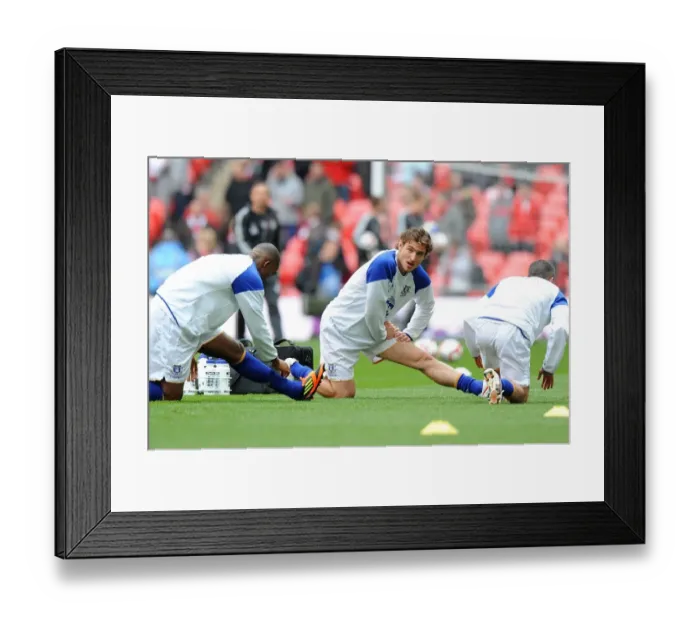 Framed Print : Everton FC: Jelavic and Team-mates Gear Up for FA Cup Semi-Final Clash against Liverpool at Wembley Stadium (April 14, 2012)