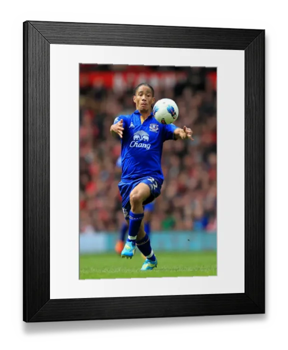 Framed Print : Determined Dribble at Old Trafford: Steven Pienaar's Epic Run Against Manchester United (Everton vs. Manchester United, Barclays Premier League, 22 April 2012)