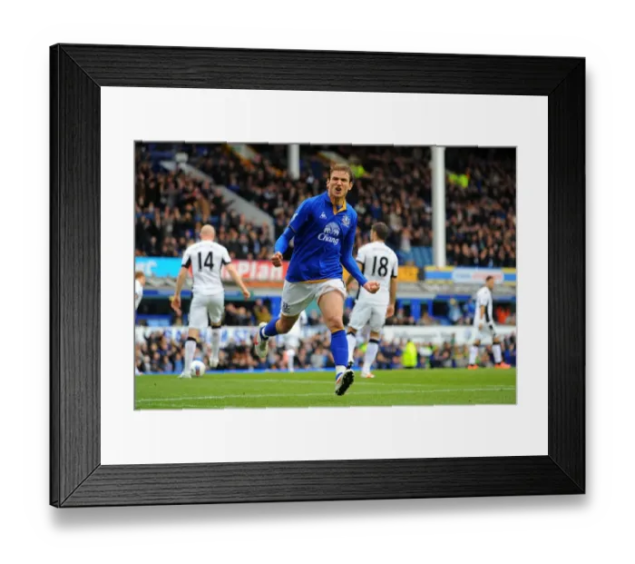 Framed Print : Jelavic's Thrilling Penalty: Everton's 1-0 Victory over Fulham (Barclays Premier League, Goodison Park, 28 April 2012) Framed Print : Jelavic's Thrilling Penalty: Everton's 1-0 Victory over Fulham (Barclays Premier League, Goodison Park, 28 April 2012)