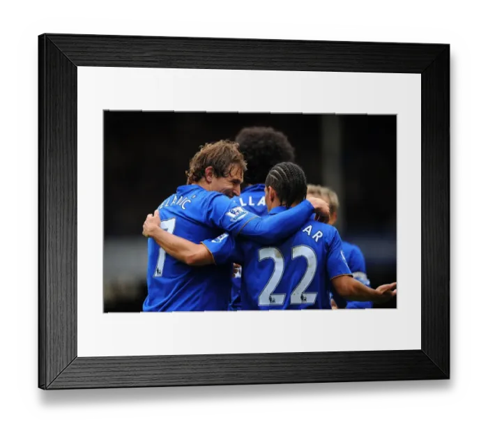 Framed Print : Double Trouble: Jelavic and Pienaar Celebrate Everton's Winning Goals vs Fulham (28 April 2012, Goodison Park)