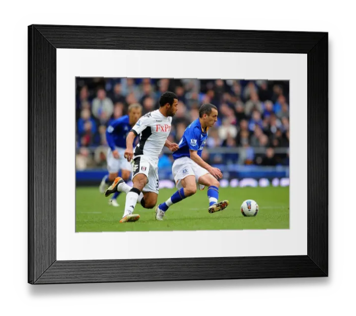 Framed Print : Battle for the Ball: Osman vs. Dembele - Everton vs. Fulham, Premier League Rivalry (2012)