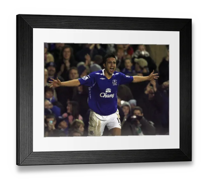 Framed Print : Tim Cahill's Double: Everton's Triumph Over Bolton Wanderers in the Barclays Premier League, 26 December 2007 Framed Print : Tim Cahill's Double: Everton's Triumph Over Bolton Wanderers in the Barclays Premier League, 26 December 2007