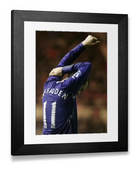 Framed Print : McFadden Dedicates Goal to O'Donnell: Everton's Tribute to Motherwell at Middlesbrough (01.01.08) Framed Print : McFadden Dedicates Goal to O'Donnell: Everton's Tribute to Motherwell at Middlesbrough (01.01.08)