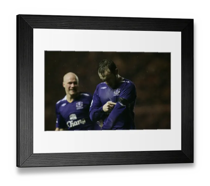 Framed Print : James McFadden Honors Phil O'Donnell with Emotional Goal Dedication for Motherwell at Everton vs. Middlesbrough (01 / 01 / 08) Framed Print : James McFadden Honors Phil O'Donnell with Emotional Goal Dedication for Motherwell at Everton vs. Middlesbrough (01 / 01 / 08)