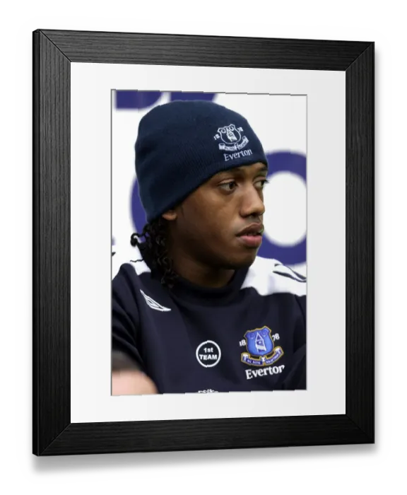 Framed Print : Manuel Fernandes Faces Off: Everton vs. Wigan Athletic, Barclays Premier League Clash, January 2008