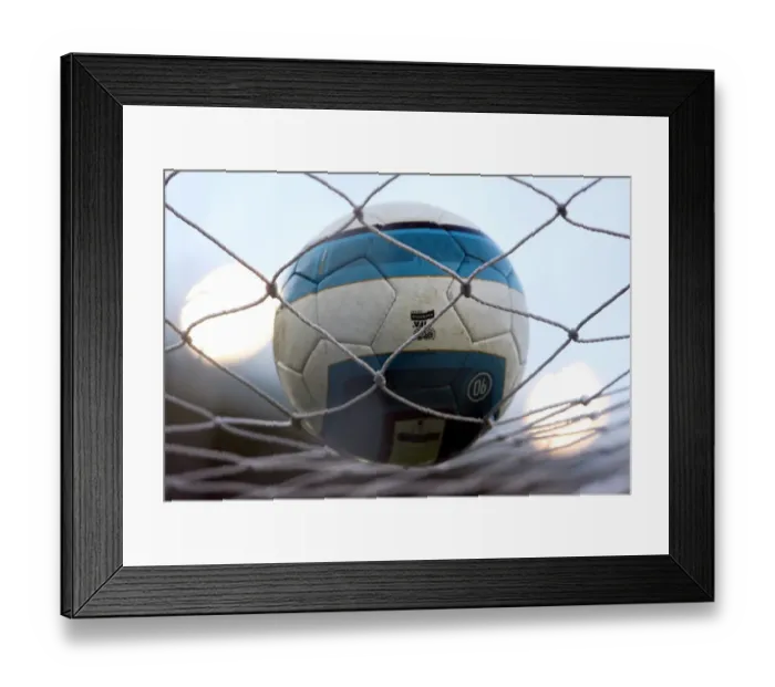 Framed Print : Everton vs. Portsmouth: Barclays Premier League Battle at Goodison Park (07 / 08 Season - Game 23) Framed Print : Everton vs. Portsmouth: Barclays Premier League Battle at Goodison Park (07 / 08 Season - Game 23)