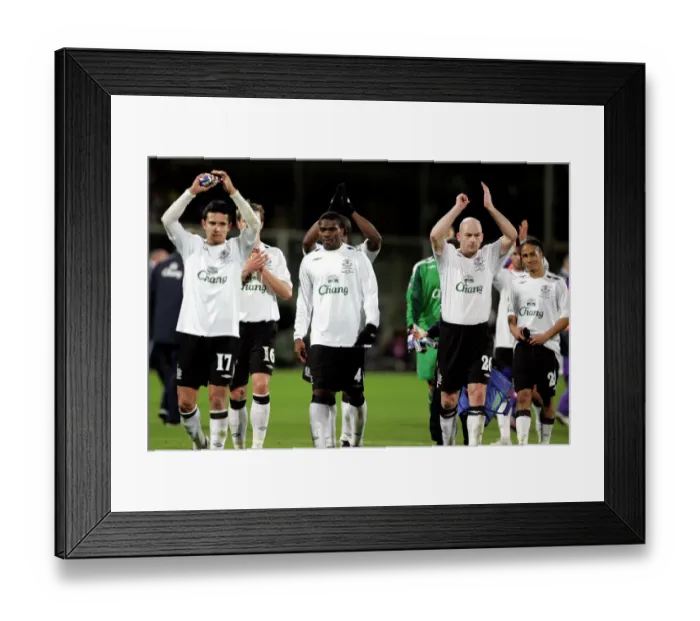 Framed Print : Everton's Victory Celebration: Everton FC vs Fiorentina, UEFA Cup Fourth Round First Leg