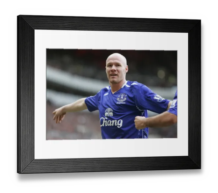 Framed Print : Andrew Johnson's Goal Celebration: Everton's First at Sunderland (07 / 08 Barclays Premier League)