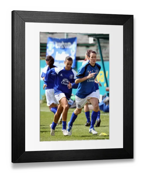 Framed Print : Jill Scott's Arrival: Everton Ladies vs. Lincoln Ladies at Goodison Park (FA WSL, May 2012) Framed Print : Jill Scott's Arrival: Everton Ladies vs. Lincoln Ladies at Goodison Park (FA WSL, May 2012)