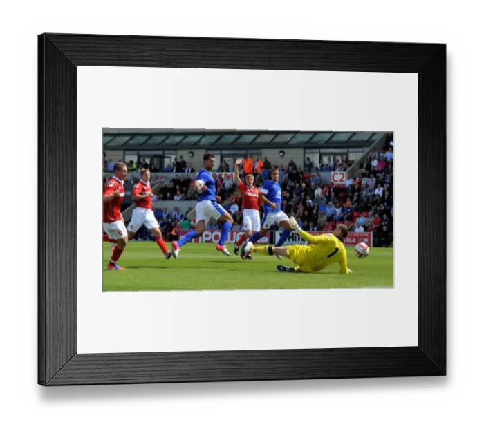 Framed Print : Pre Season Friendly - Morecambe v Everton - Globe Arena Framed Print : Pre Season Friendly - Morecambe v Everton - Globe Arena