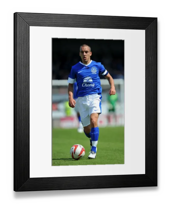 Framed Print : Everton FC: Leon Osman in Action during Pre-Season Friendly against Morecambe at Globe Arena