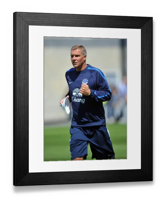 Framed Print : Everton FC: Goalkeepers Training at Morecambe's Globe Arena during Pre-Season Friendly