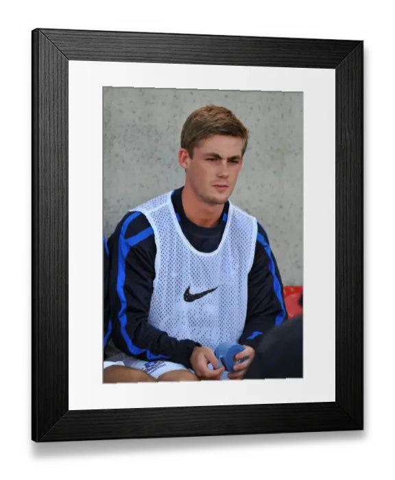 Framed Print : Conor McAleny in Action: Everton's Pre-Season Battle at Morecambe's Globe Arena