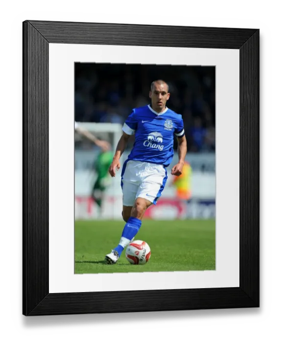 Framed Print : Everton's Leon Osman in Pre-Season Action at Globe Arena Against Morecambe