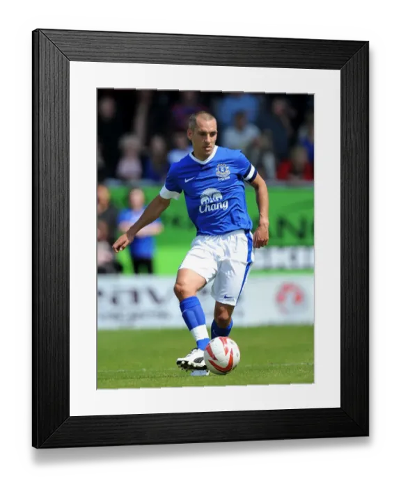 Framed Print : Leon Osman in Action: Everton FC's Pre-Season Friendly vs Morecambe at Globe Arena Framed Print : Leon Osman in Action: Everton FC's Pre-Season Friendly vs Morecambe at Globe Arena