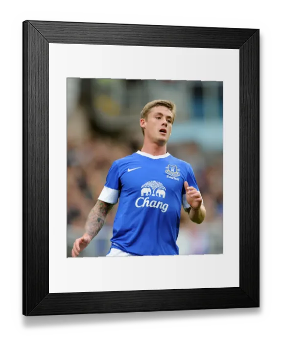 Framed Print : Conor McAleny in Action: Everton vs Dundee United - Tannadice Park Pre-Season Friendly Framed Print : Conor McAleny in Action: Everton vs Dundee United - Tannadice Park Pre-Season Friendly
