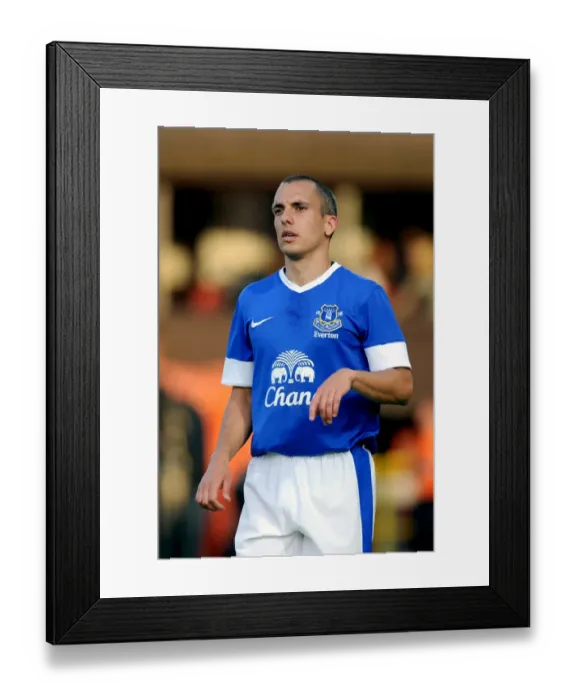 Framed Print : Leon Osman Leads Everton in Pre-Season Clash at Tannadice Park Against Dundee United Framed Print : Leon Osman Leads Everton in Pre-Season Clash at Tannadice Park Against Dundee United