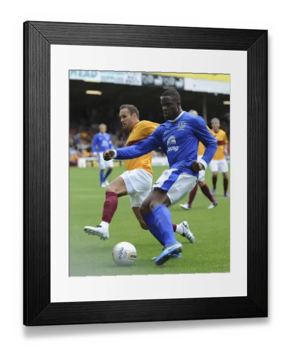 Framed Print : Pre Season Friendly - Motherwell v Everton - Fir Park Stadium Framed Print : Pre Season Friendly - Motherwell v Everton - Fir Park Stadium
