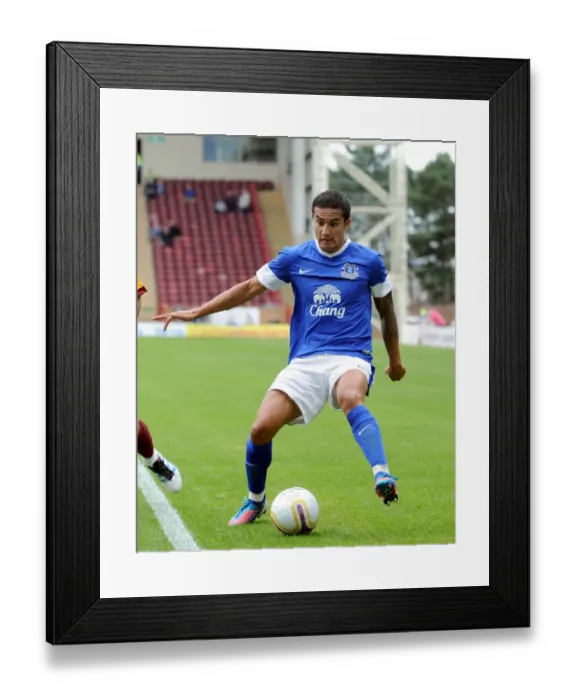 Framed Print : Everton's Tim Cahill Fights for Victory: Everton vs Motherwell (Pre-Season Friendly) Framed Print : Everton's Tim Cahill Fights for Victory: Everton vs Motherwell (Pre-Season Friendly)