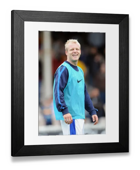 Framed Print : Steven Naismith Leads Everton in Pre-Season Friendly at Fir Park Stadium Framed Print : Steven Naismith Leads Everton in Pre-Season Friendly at Fir Park Stadium