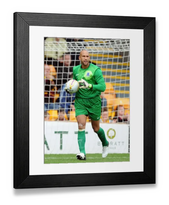 Framed Print : Tim Howard in Action: Everton vs. Motherwell Pre-Season Friendly at Fir Park Stadium