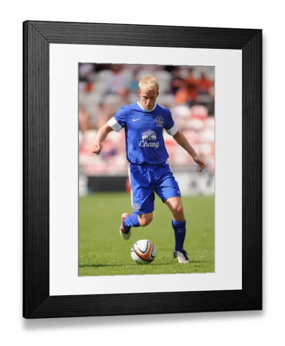 Framed Print : Steven Naismith Honors Keith Southern: Everton Star Pays Tribute at Blackpool vs. Everton Testimonial, Bloomfield Road Framed Print : Steven Naismith Honors Keith Southern: Everton Star Pays Tribute at Blackpool vs. Everton Testimonial, Bloomfield Road