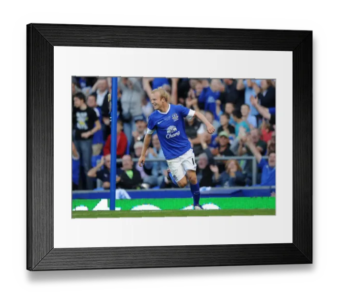 Framed Print : Everton's Pre-Season Triumph: Naismith's Hat-Trick vs AEK Athens at Goodison Park Framed Print : Everton's Pre-Season Triumph: Naismith's Hat-Trick vs AEK Athens at Goodison Park