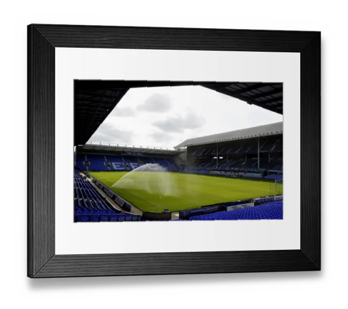 Framed Print : Everton vs Manchester United: A Barclays Premier League Battle at Goodison Park Framed Print : Everton vs Manchester United: A Barclays Premier League Battle at Goodison Park