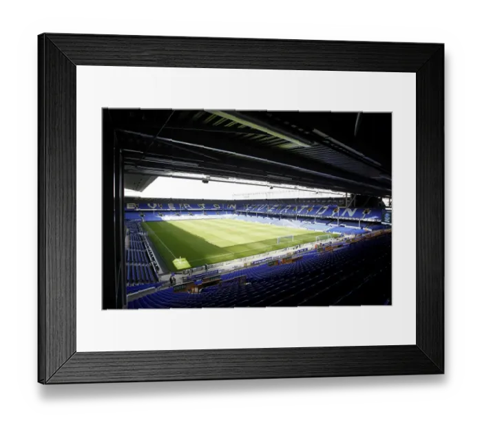 Framed Print : Everton FC vs Manchester United: Clash at Goodison Park, Barclays Premier League Framed Print : Everton FC vs Manchester United: Clash at Goodison Park, Barclays Premier League