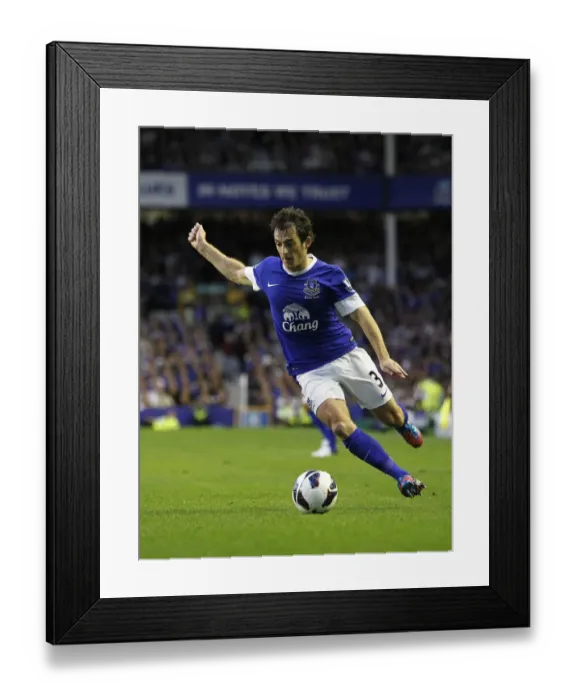 Framed Print : Leighton Baines Leads Everton to Victory Over Manchester United (1-0), Goodison Park (2012) Framed Print : Leighton Baines Leads Everton to Victory Over Manchester United (1-0), Goodison Park (2012)