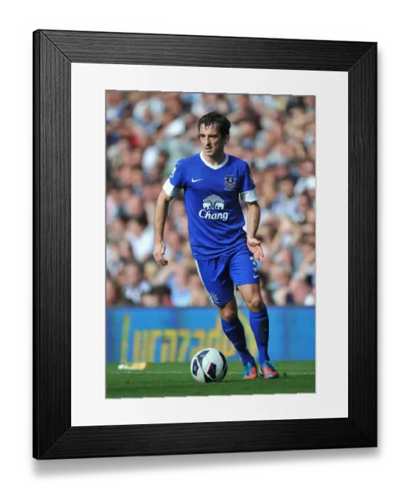 Framed Print : Leighton Baines Leadership: Everton's Victory over West Bromwich Albion (01-09-2012, Barclays Premier League) Framed Print : Leighton Baines Leadership: Everton's Victory over West Bromwich Albion (01-09-2012, Barclays Premier League)