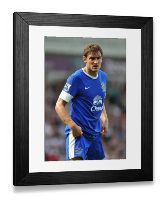 Framed Print : Jelavic's Brace: Everton's Win Against West Bromwich Albion in the Premier League (01-09-2012) Framed Print : Jelavic's Brace: Everton's Win Against West Bromwich Albion in the Premier League (01-09-2012)