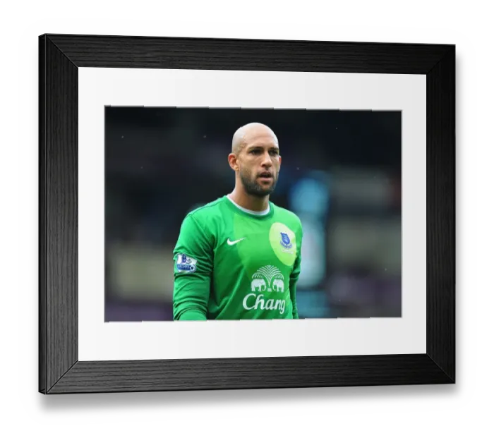 Framed Print : Everton's Tim Howard Shines in Shutout Victory over West Bromwich Albion (01-09-2012) Framed Print : Everton's Tim Howard Shines in Shutout Victory over West Bromwich Albion (01-09-2012)