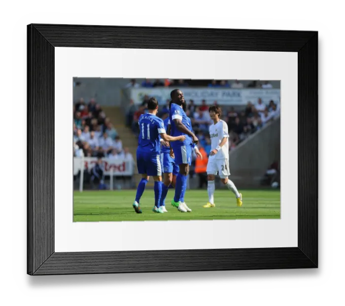 Framed Print : Everton's Victor Anichebe's Triumphant Goal Celebration vs Swansea City (September 22, 2012) Framed Print : Everton's Victor Anichebe's Triumphant Goal Celebration vs Swansea City (September 22, 2012)