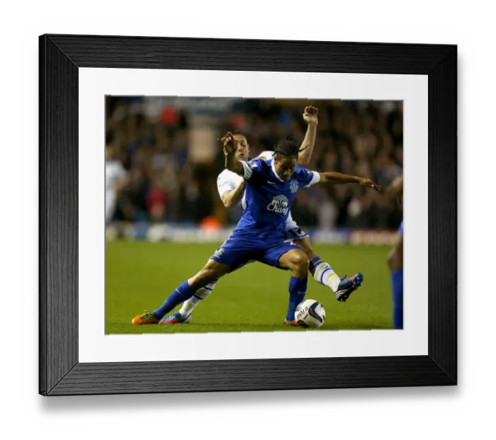 Framed Print : Battleground Elland Road: Michael Brown vs. Steven Pienaar - Capital One Cup Clash