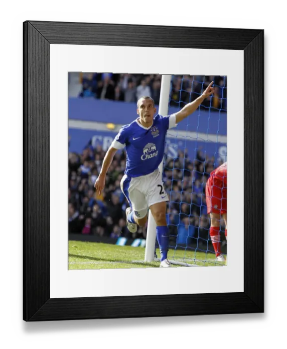 Framed Print : Leon Osman's Third Goal: Everton's Victory Over Southampton (3-1, Barclays Premier League, Goodison Park, 29-09-2012) Framed Print : Leon Osman's Third Goal: Everton's Victory Over Southampton (3-1, Barclays Premier League, Goodison Park, 29-09-2012)