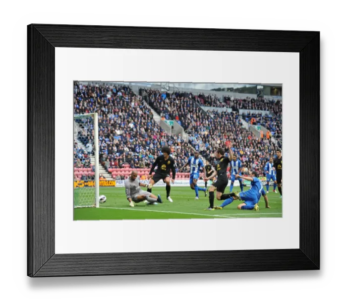 Framed Print : Barclays Premier League - Wigan Athletic v Everton - DW Stadium Framed Print : Barclays Premier League - Wigan Athletic v Everton - DW Stadium