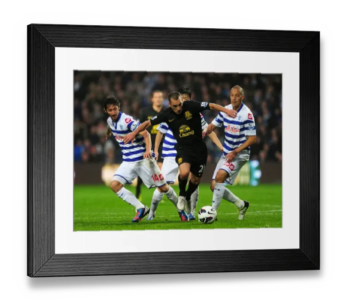Framed Print : Osman vs. Granero & Zamora: A Battle at Loftus Road - Everton vs. Queens Park Rangers, Premier League (21-10-2012)