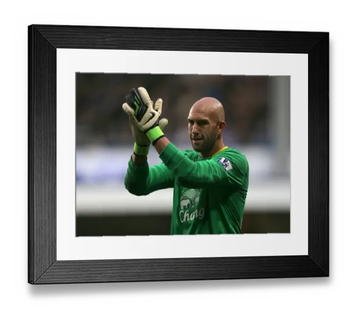 Framed Print : Tim Howard's Determined Stand: Everton vs. Queens Park Rangers (1-1)