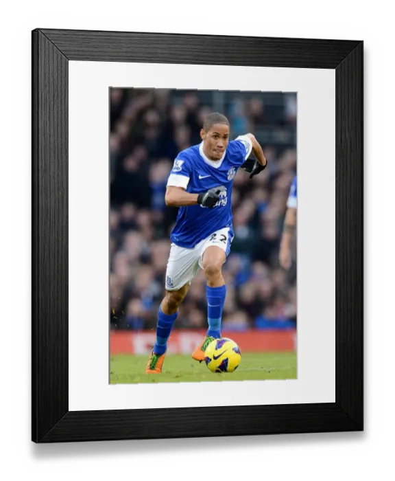 Framed Print : Dramatic Equalizer by Steven Pienaar: Fulham vs. Everton, 3-11-2012 Framed Print : Dramatic Equalizer by Steven Pienaar: Fulham vs. Everton, 3-11-2012