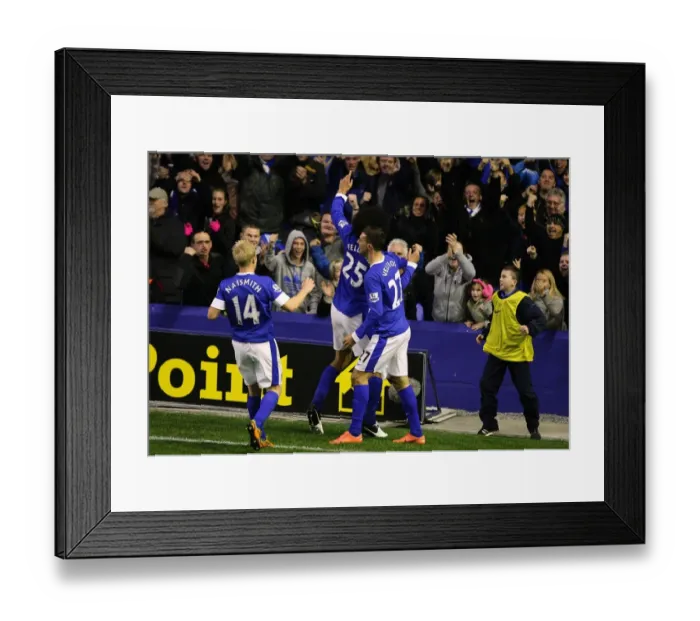 Framed Print : Marouane Fellaini Scores First Goal: Everton 2-1 Sunderland (10-11-2012)