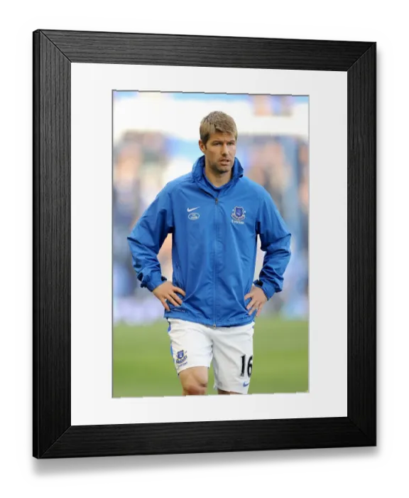 Framed Print : Thomas Hitzlsperger Scores the Winning Goal: Everton 2 - Sunderland 1 (10-11-2012) Framed Print : Thomas Hitzlsperger Scores the Winning Goal: Everton 2 - Sunderland 1 (10-11-2012)