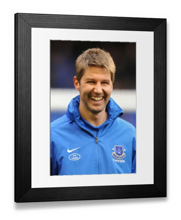 Framed Print : Thomas Hitzlsperger's Game-Winning Goal: Everton 2 - Sunderland 1 (10-11-2012) Framed Print : Thomas Hitzlsperger's Game-Winning Goal: Everton 2 - Sunderland 1 (10-11-2012)
