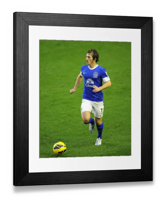 Framed Print : Leighton Baines Rallies Everton: A Hard-Fought Draw Against Norwich City at Goodison Park (24-11-2012) Framed Print : Leighton Baines Rallies Everton: A Hard-Fought Draw Against Norwich City at Goodison Park (24-11-2012)