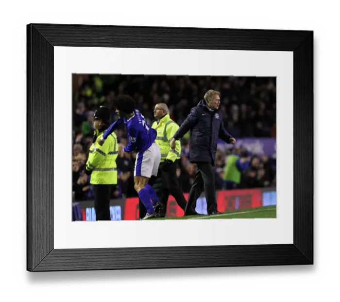 Framed Print : Fellaini's Equalizer: Moyes and Everton Celebrate at Goodison Park (Everton 1-1 Arsenal, 28-11-2012) Framed Print : Fellaini's Equalizer: Moyes and Everton Celebrate at Goodison Park (Everton 1-1 Arsenal, 28-11-2012)