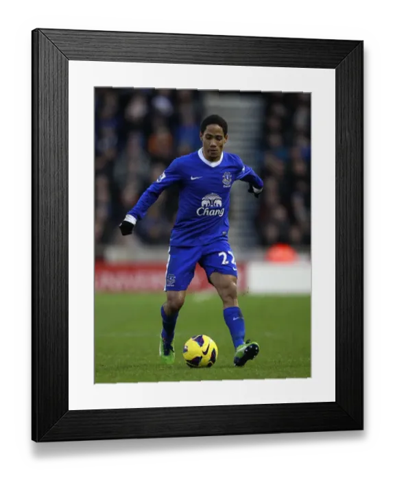 Framed Print : Determined Steven Pienaar: A Fighting Draw for Everton vs. Stoke City (15-12-2012, Premier League, Britannia Stadium) Framed Print : Determined Steven Pienaar: A Fighting Draw for Everton vs. Stoke City (15-12-2012, Premier League, Britannia Stadium)