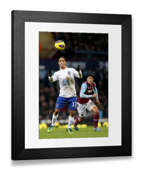 Framed Print : Steven Pienaar's Masterful Control: Everton's Win Against West Ham United (22-12-2012) Framed Print : Steven Pienaar's Masterful Control: Everton's Win Against West Ham United (22-12-2012)