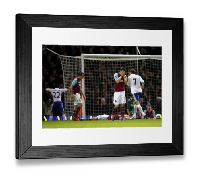 Framed Print : Steven Pienaar's Double: Everton's Triumph over West Ham United (22-12-2012) Framed Print : Steven Pienaar's Double: Everton's Triumph over West Ham United (22-12-2012)